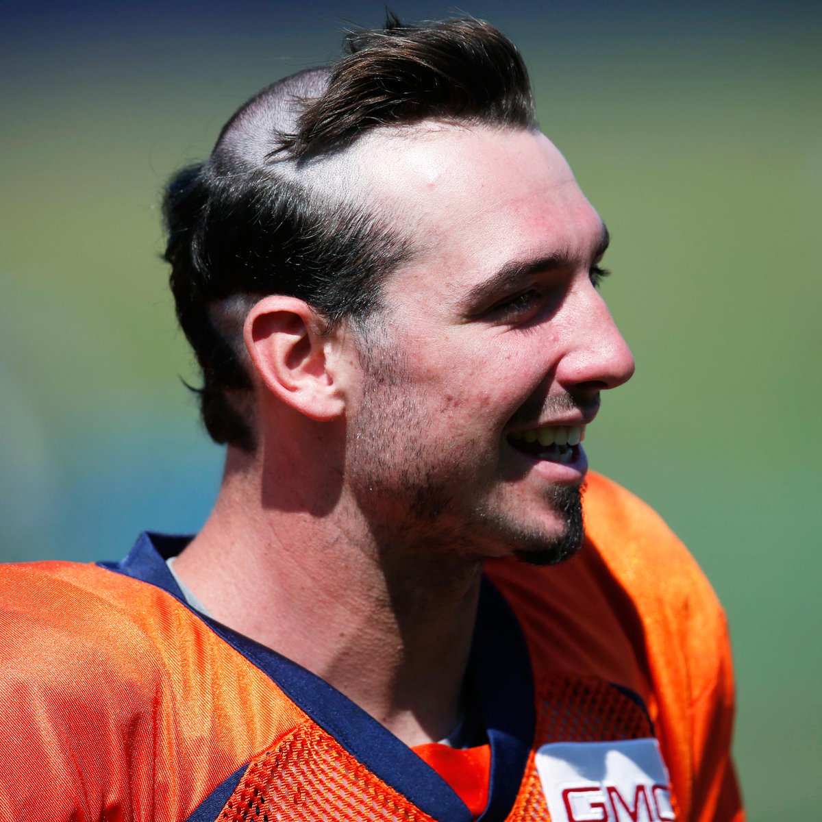 Broncos veterans give rookies hilarious haircuts