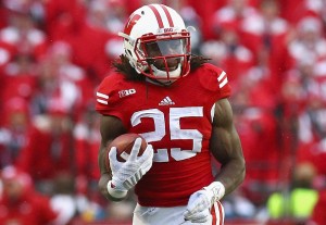 MADISON, WI - NOVEMBER 15:  Melvin Gordon #25 of the Wisconsin Badgers runs the ball against the Nebraska Cornhuskers at Camp Randall Stadium on November 15, 2014 in Madison, Wisconsin.  (Photo by Ronald Martinez/Getty Images)
