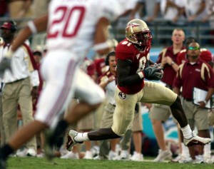 JACKSONVILLE, FL - SEPTEMBER 29:  Receiver De'Cody Fagg #81 of the Florida State Seminoles catches a pass during his teams 21-14 victory against the University of Alabama September 29, 2007 at Jacksonville Municipal Stadium in Jacksonville, Florida.  (Photo by Marc Serota/Getty Images)